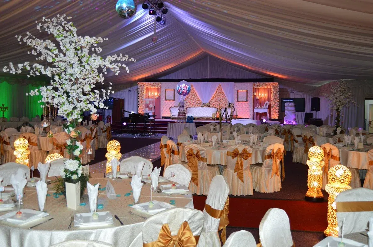 Asian Wedding Car Hire Birmingham 7 Majestic Conference