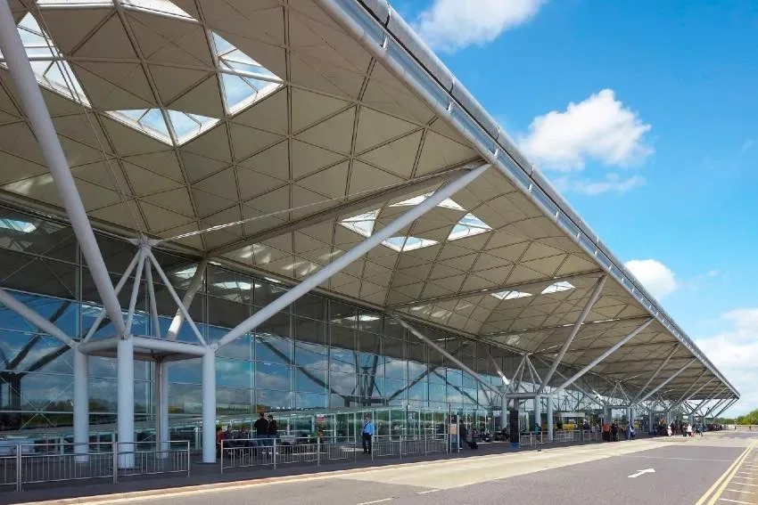 Birmingham Airport Chauffeur Service 5 Stansted